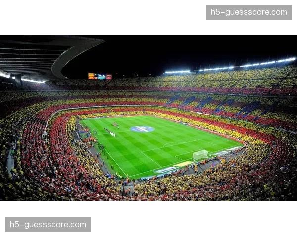 诺坎普改造工程最新进展：新草坪系统将集成传感器网络，用于实时监测球员跑动热区。